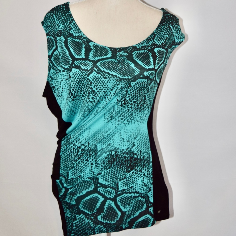 Guess snakeskin print asymmetric top